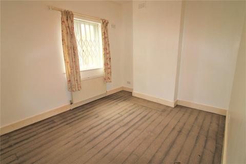 1 bedroom apartment for sale, Waltham Road, Southall, Greater London, UB2