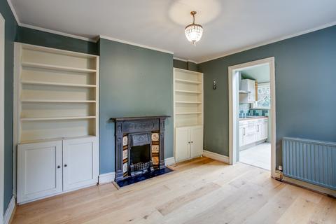 39 Eastbourne Road, Brentford, TW8 9PE