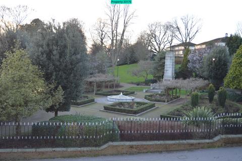 undefined, Grosvenor Road, Aldershot, GU11 3DW