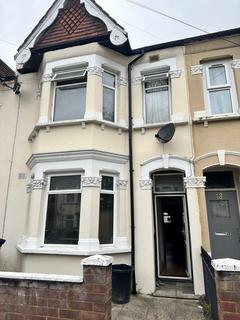 undefined, Oswald Road, Southall, Southall UB1