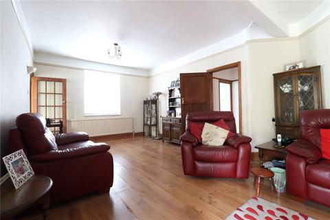 6 Ardleigh Close, Hornchurch, RM11 2SS