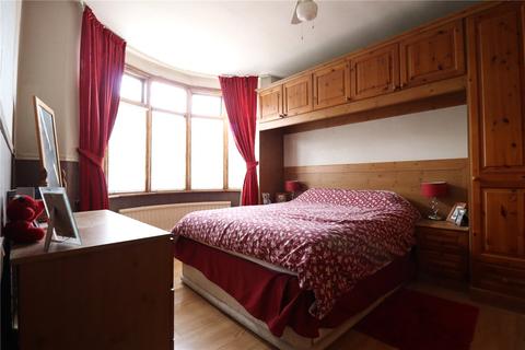 6 Ardleigh Close, Hornchurch, RM11 2SS