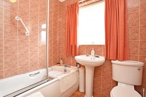 7 Bachelor Road, Harrogate, HG1 3EQ