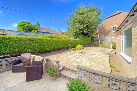7 Bachelor Road, Harrogate, HG1 3EQ