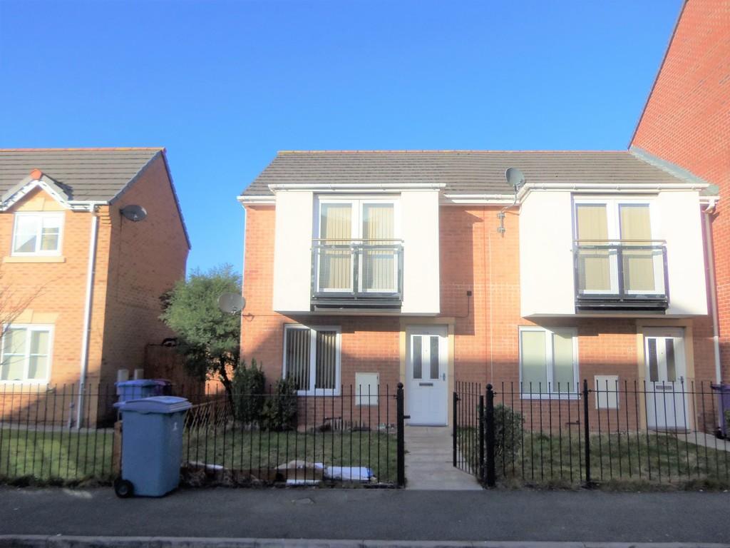 Hansby Drive, Hunts Cross 3 bed semidetached house £155,000