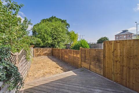 2 bedroom terraced house to rent, Kings Road, Bury St Edmunds IP33