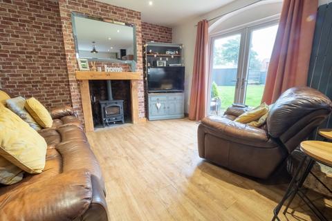 1 Hector Road, Darwen, BB3 0AY