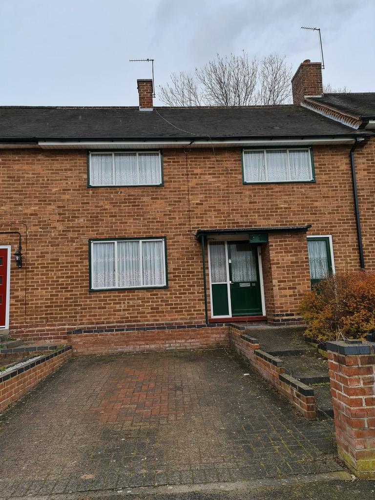 Berrandale Road, Castle Bromwich... 4 bed terraced house £130,000