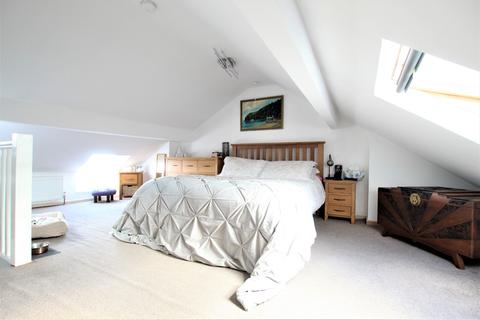74 Ackroyd Street, Morley, Leeds, LS27 8QQ