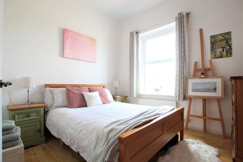 74 Ackroyd Street, Morley, Leeds, LS27 8QQ