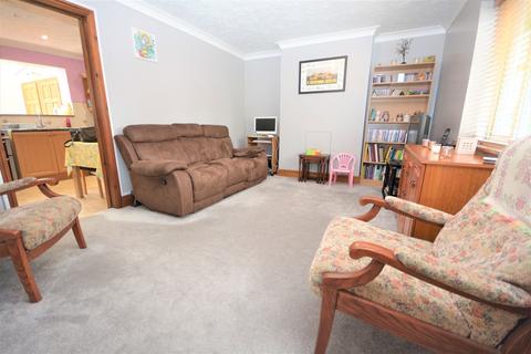 19 Fuller Road, North Walsham, NR28 0EG