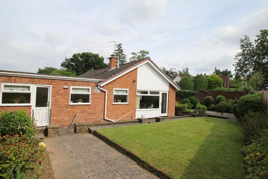 Suckling Green Lane, Codsall 3 bed detached bungalow £440,000