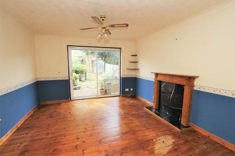 40 Ashurst Close, Dartford, DA1 4SX