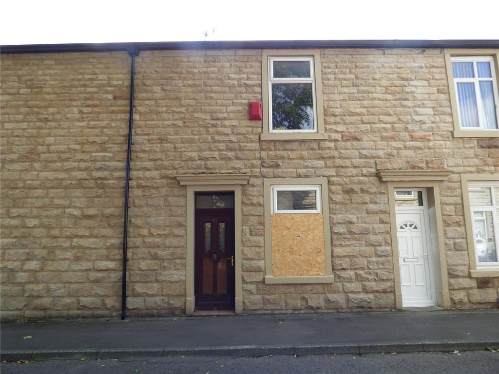 Royds Street, Accrington, BB5 2 bed end of terrace house £25,000