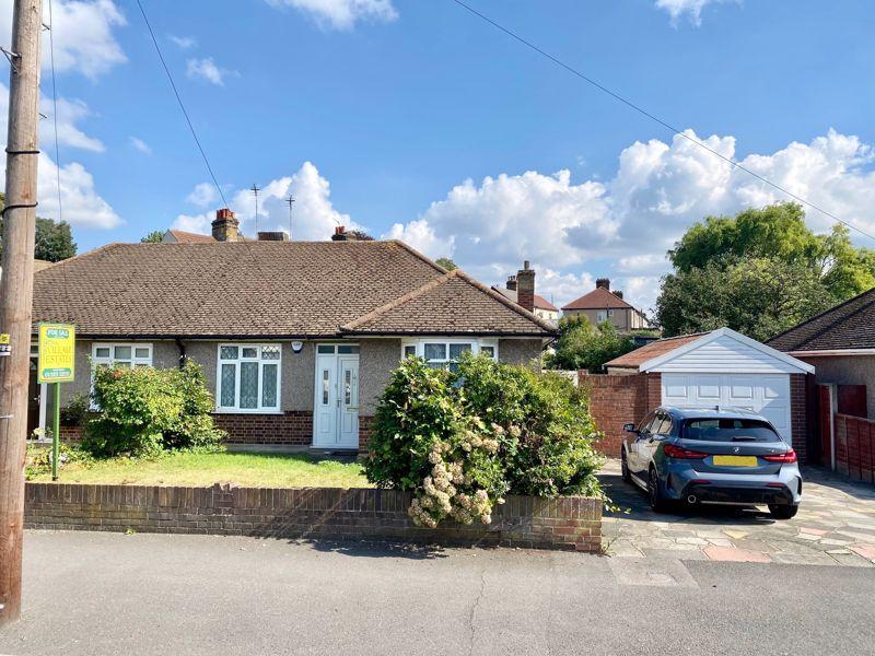 Elmwood Drive, Bexley 2 bed bungalow £450,000