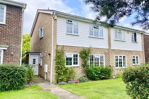 9 The Dell, Bexley, DA5 2AG
