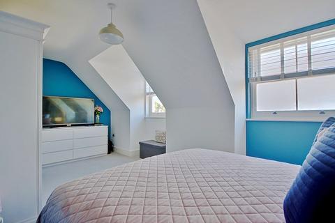 Flat 6, 14 Burlingham Square, Worcester, WR5 1ER