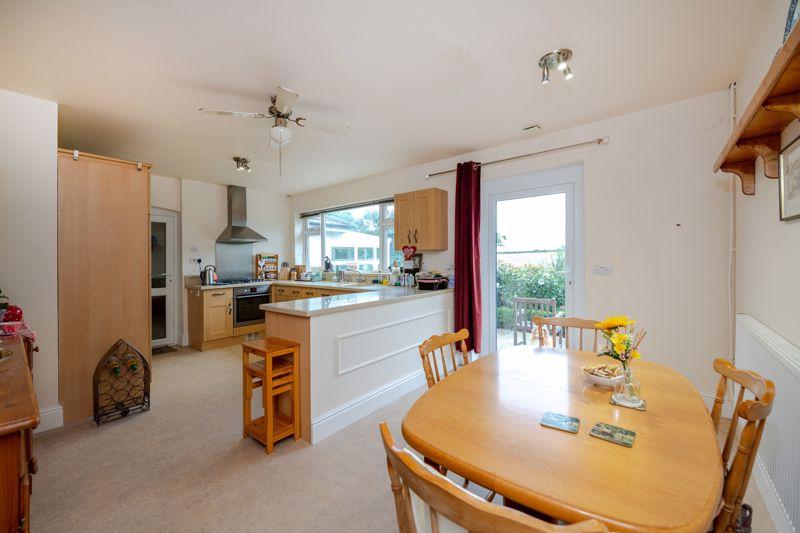 6 Riseholme Lane, Lincoln 3 bed bungalow £389,950