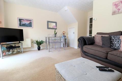 24 The Belfry, Luton, LU2 7GA