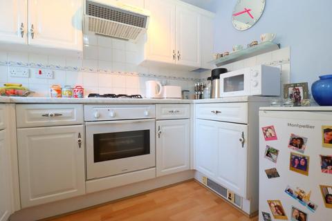 24 The Belfry, Luton, LU2 7GA