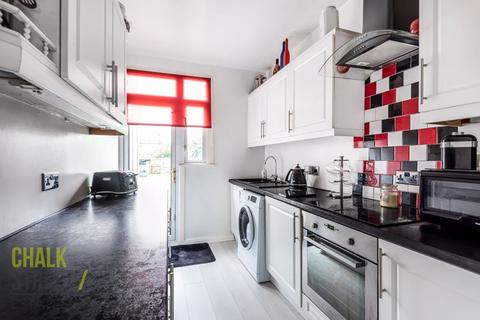 75 Burnway, Hornchurch, RM11 3SN