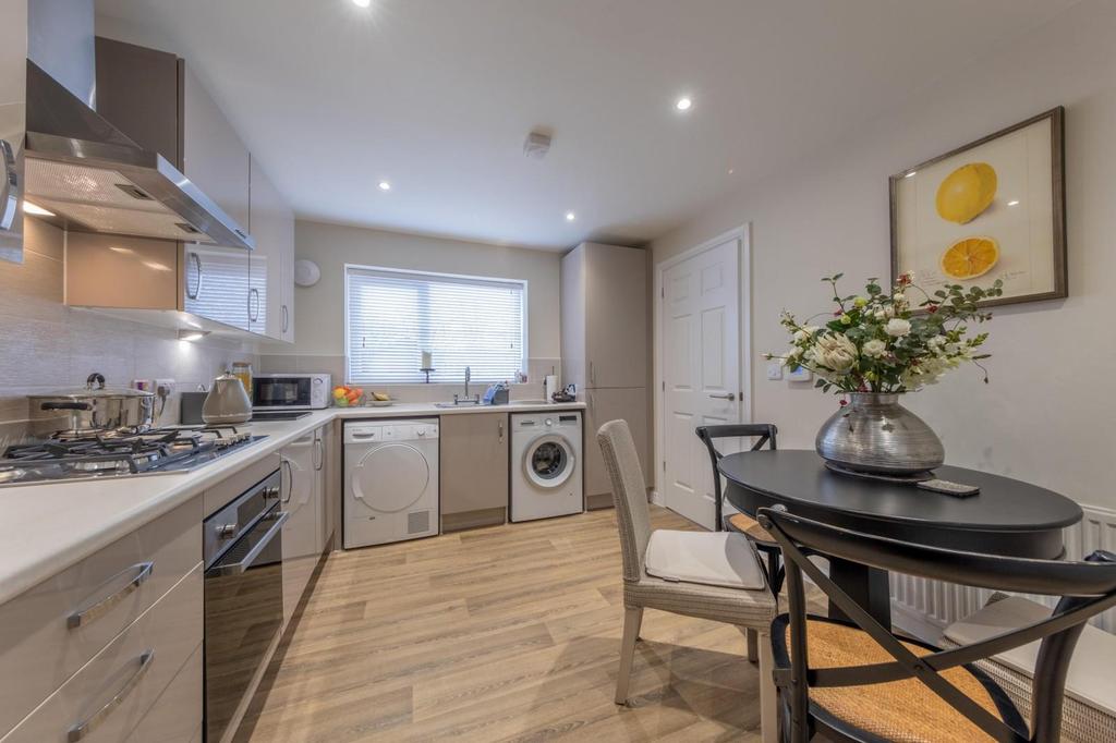 Dining Kitchen