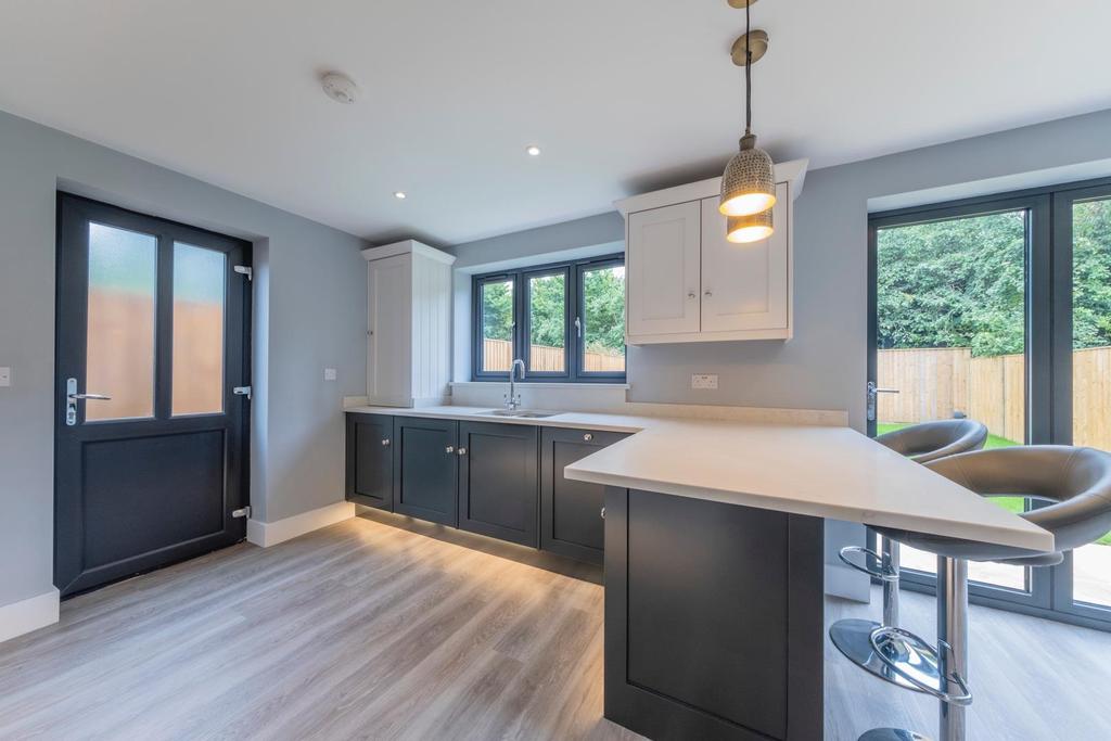 Juniper Court-090.JPG