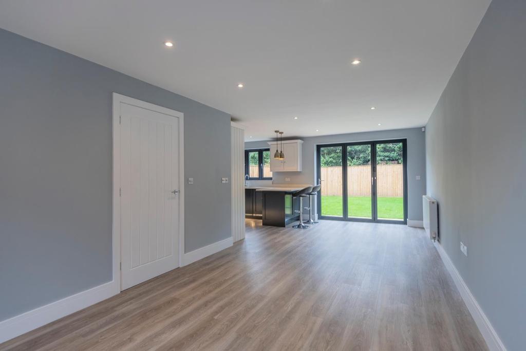 Juniper Court-095.JPG