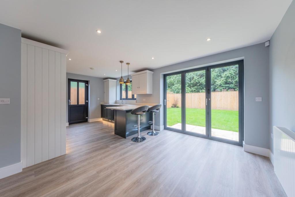 Juniper Court-094.JPG