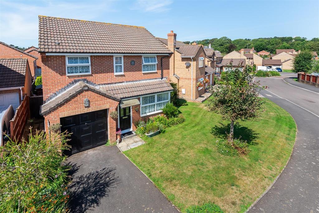 Hanson Park, Northam, Bideford 4 bed detached house £365,000