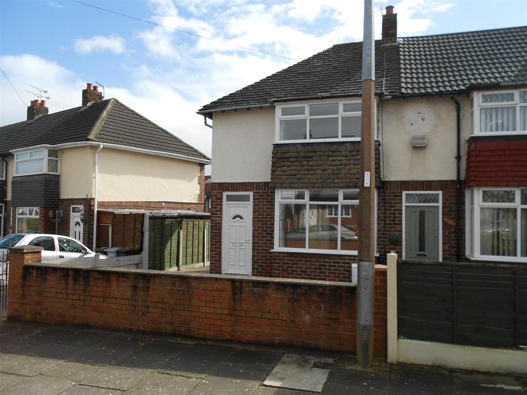 Charlesworth Street, Crewe 2 bed house £550 pcm (£127 pw)