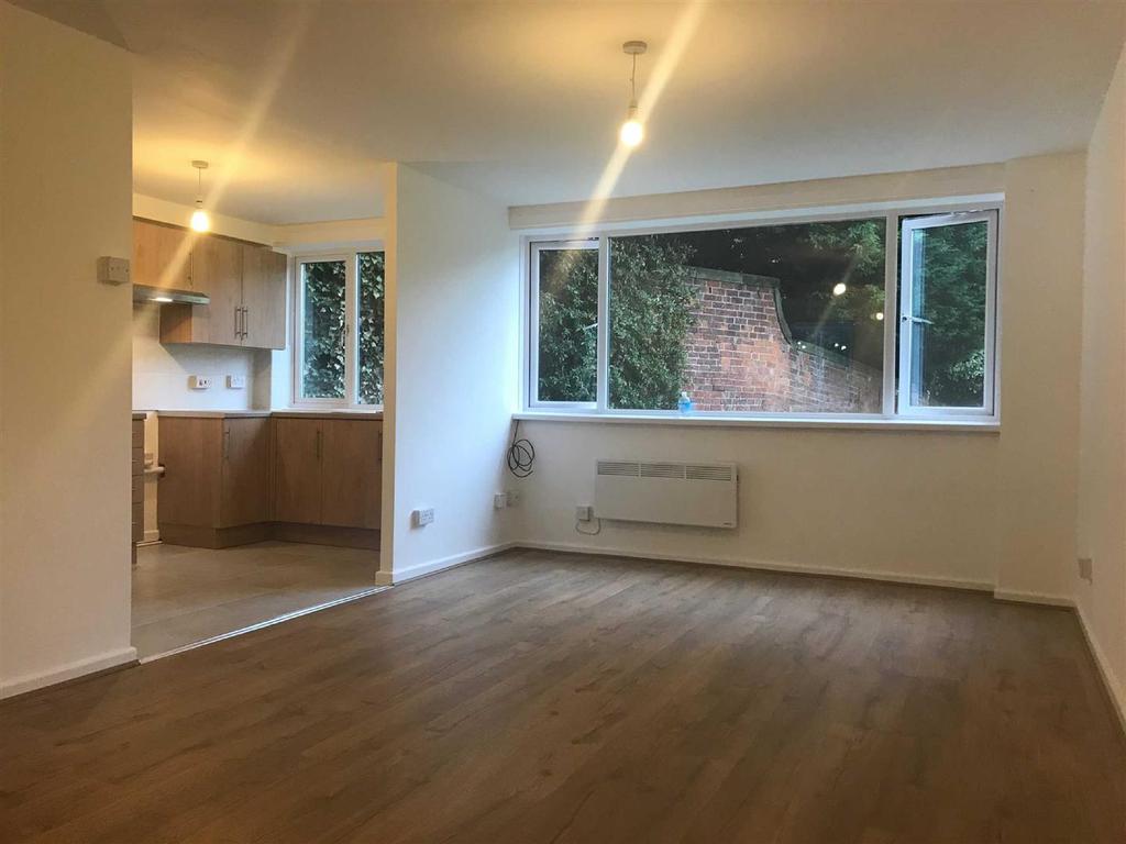 55 Coton Manor, Berwick Road, Shrewsbury 1 bed apartment £575 pcm (£