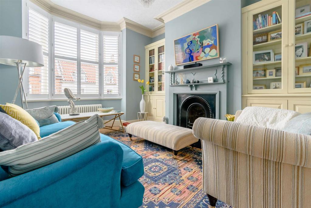 8476206 INTERIOR 13-800.jpg