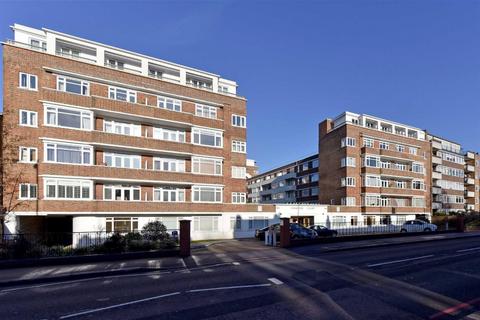 1 bedroom flat to rent, Ormonde Court, Upper Richmond Road, Putney