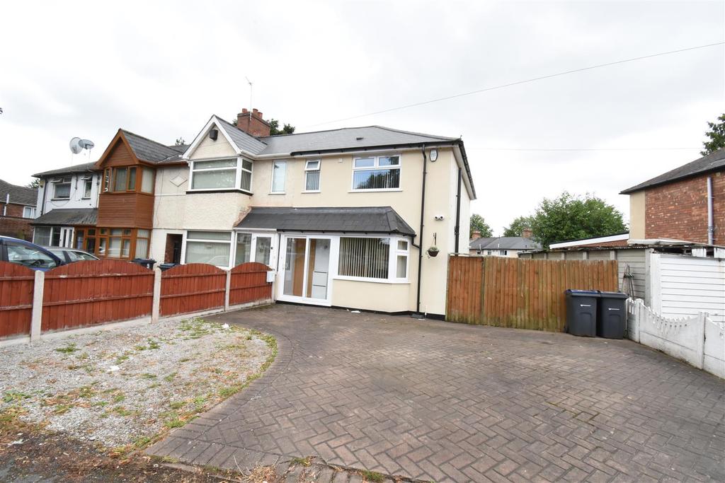 Burney Lane, Ward End, Birmingham 3 bed townhouse £196,000