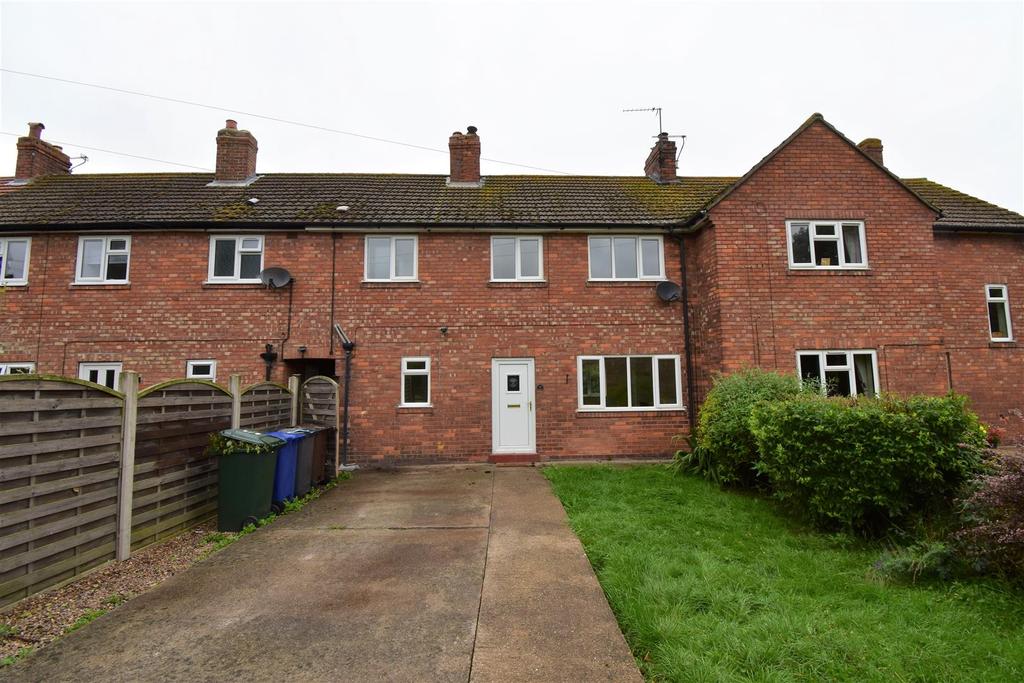 Coney Hill, Kelfield, YO19 6RL 3 bed terraced house £215,000