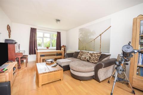 3 bedroom end of terrace house for sale - Sydney Road, Raynes Park