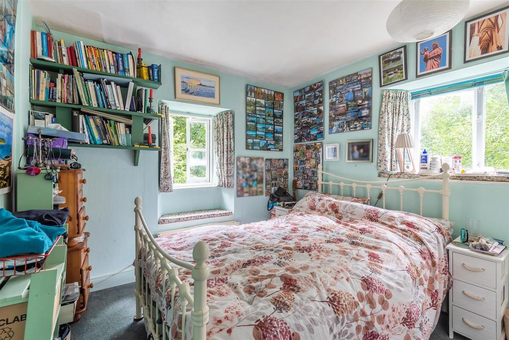 Bedroom .jpg