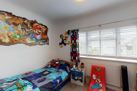 16 Forelands Square, Walmer, Deal, CT14 9DT