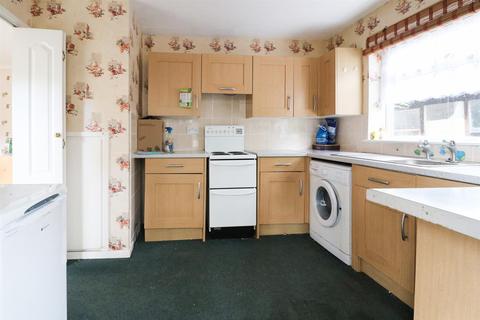25 Willow Crescent, Hatfield Peverel, Chelmsford, CM3 2LJ