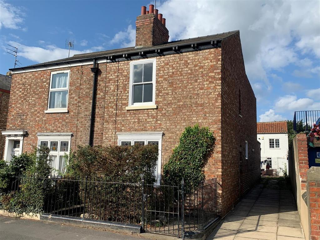 Heworth Road, York 4 bed semidetached house £325,000