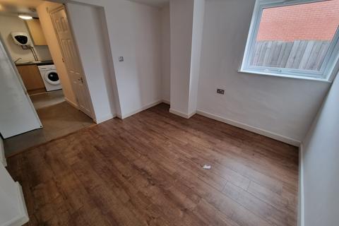 1 bedroom maisonette to rent - Blaby Road, Wigston, Leicester, LE18