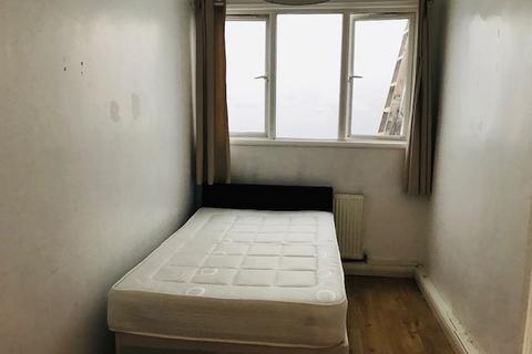 2 bedroom apartment to rent, Rear Flat, Fashion Street, Spitalfields, E1