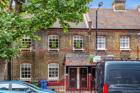 5 Wooler Street, London, SE17 2ED