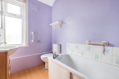 39 Coteford Street, London, SW17 8NX