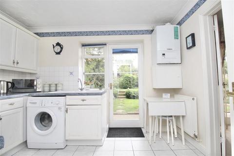 25 Bixley Drive, Rushmere St Andrew, Ipswich, IP4 5TX