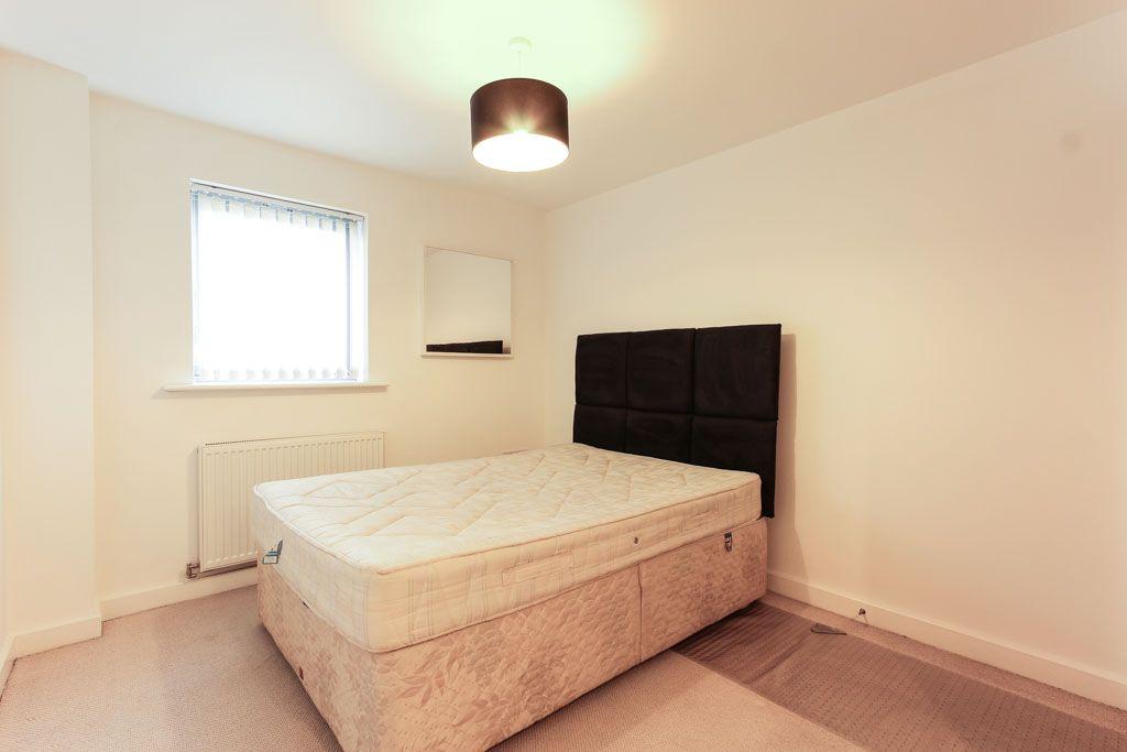 Bedroom 1 (Double)