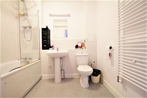 12 Rosebay Drive, London, N17 9GB