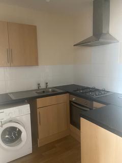 1 bedroom apartment to rent - High street, Dudley DY5