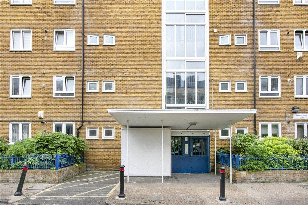 Burbage Close, London, SE1 2 bed apartment £450,000